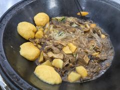 -粘豆包柴火铁锅炖