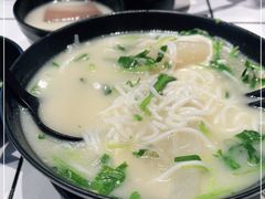 -肥汁米蘭香港米线(长宁来福士店)