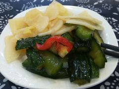 -八两八金·莱芜特色炒鸡(市南漳浦路店)