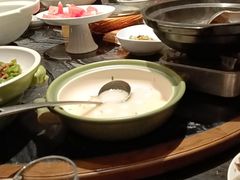 -湘力力小院·鱼汤泡饭(枫林路店)