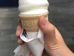 小号醇香甜筒-DQ·蛋糕·冰淇淋(大宁国际商业广场店)