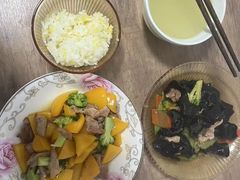 -鲸励母婴月嫂(望京店)