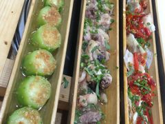 -胡须哥网红竹筒菜