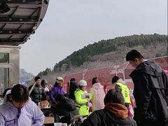 -济南卧虎山滑雪场