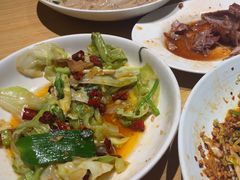 -关东小磨东北菜(上海长风大悦城店)