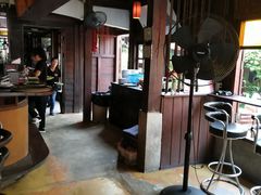 -Dash Teak House