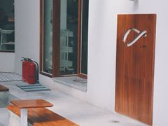 -Line 咖啡(石厦花园店)