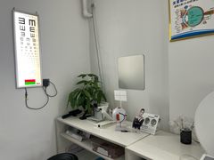 -精视达眼镜•专业儿童配镜中心(学府大道店)