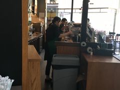 -星巴克(北京西大望路温特莱店)