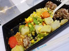 -全家便利店(新闸路二店)