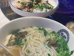 -黔大人·贵州花溪牛肉粉(宝能太古城店)