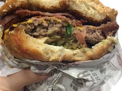 -The Habit Burger Grill 哈比特汉堡(爱琴海店)