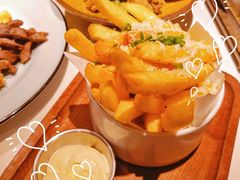 -阿妮叶李(光谷世界城店)