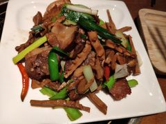 -黑鸡小馆(金源店)