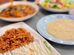 京酱肉丝夹饼-东北农家小院(定西路店)