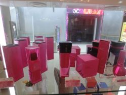 店内护发产品-DIMPLE日本美发沙龙
