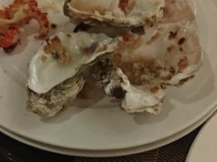 -大中华希尔顿酒店-念自助餐·嗨啤·小龙虾