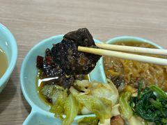 -晓宇盒饭(民安街店)