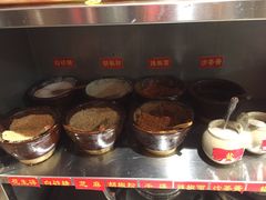 -宽板凳老灶火锅(簋街店)