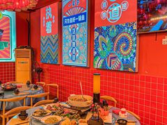 -刘姐啤酒鱼民族演艺餐厅(西街总店)