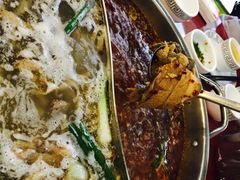-老石黑山羊毛驴肉火锅(金凯广场店)