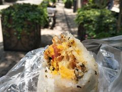 咸蛋黄糯米包油条-殷姐糯米包油条