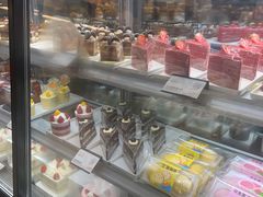 -皇冠幸福里动物奶油生日蛋糕(万达店)