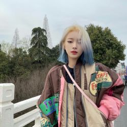-Rise Hair上升造型