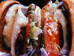 -The Habit Burger Grill 哈比特汉堡(爱琴海店)