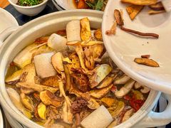 -黔蘑菇四季餐厅(观山湖店)