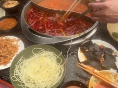 -宽巷子成都火锅(南站店)