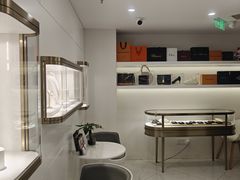 -御金匠奢侈品维修保养(港汇恒隆店)