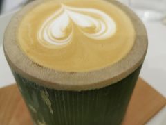 银杏拿铁-YECLIP COFFEE黄色回形针咖啡