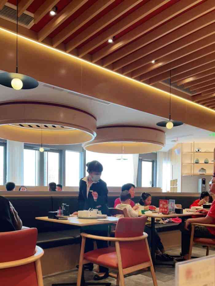 鼎泰丰(海信店)-"比在香港吃差一些,味道总起来说不错,就是.