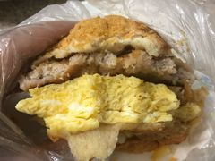 猪扒蛋菠萝包-沙溪兄茶餐厅