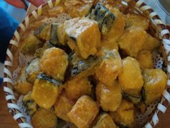 -鲁小三·大骨自助(金山总店)