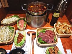 -独食火锅·半米屋台(直营总店)