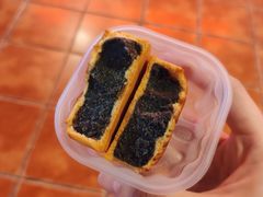 芝麻香蓉月饼-好利来(红旗万达店)