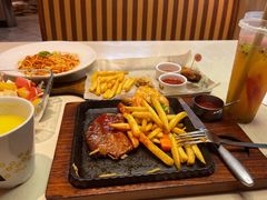 眼肉牛排-菲滋意式餐厅(萧山市心店)