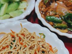 -金杨拉面王小吃面馆·牛三宝面·红烧牛肉粉