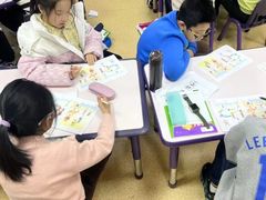 -瑞思少儿中心·少儿英语素养启蒙(勒泰直营校区)