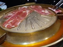 -猪啊牛呀羊啊铜盘烤肉(正大广场店)