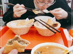 -方中山胡辣汤(成都首店)