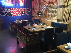 大堂-船梆煮•蒸汽海鲜·炉火烤肉(五四广场店)