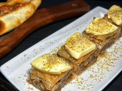 -Efes Turkish & Mediterranean Cuisine 艾菲斯餐厅(陆家嘴店)