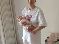 -爱月宝月嫂育儿嫂(太原店)