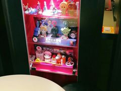 -麦当劳(汉口火车站候车室店)