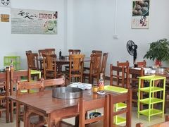 -15年老字号鑫鑫猪肚鸡·椰子鸡海南火锅(兴隆华侨农场店)