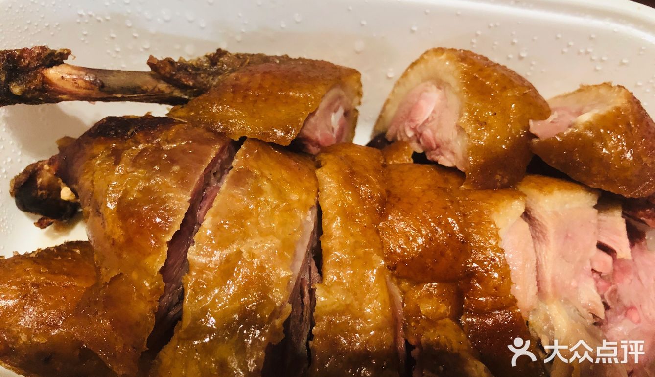 夫妻肺片 麻婆豆腐 「片皮樟茶鸭」