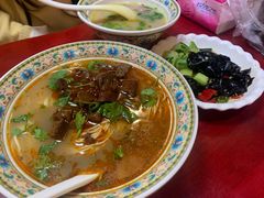 -金杨拉面王小吃面馆·牛三宝面·红烧牛肉粉